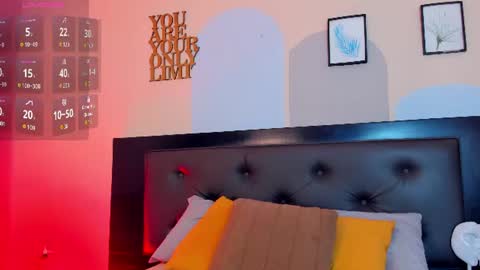 Snapshot of boy_mathew chatting on July 31, 11:09 am Mathew online show from July 31, 11:09 am