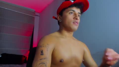 boy_nauthy online show from January 7, 6:05 am