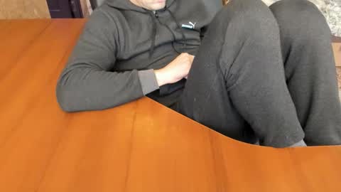 Snapshot of boyapollon chatting on October 30, 7:32 am BoyApollon online show from October 30, 7:32 am