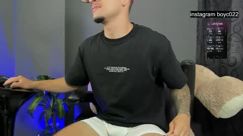 boyc02_ online show from February 10, 9:04 am