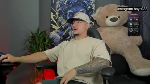 boyc02_ online show from February 15, 4:36 am