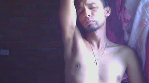 Boy online show from April 3, 3:10 pm