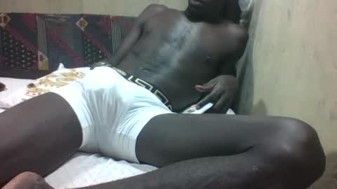 Snapshot of boyguylove chatting on November 11, 9:59 pm boyguylove online show from November 11, 9:59 pm