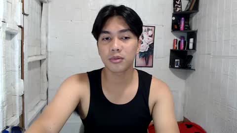 Snapshot of boyinyourfantasy chatting on December 9, 4:05 pm Dex online show from December 9, 4:05 pm