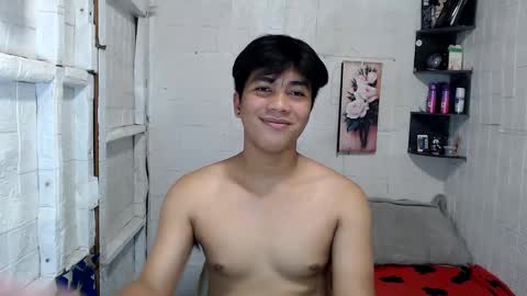 Snapshot of boyinyourfantasy chatting on February 11, 8:42 pm Dex online show from February 11, 8:42 pm