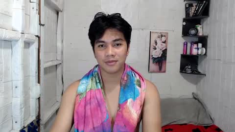 Snapshot of boyinyourfantasy chatting on February 20, 8:36 pm Dex online show from February 20, 8:36 pm