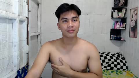 Snapshot of boyinyourfantasy chatting on March 5, 5:50 pm Dex online show from March 5, 5:50 pm