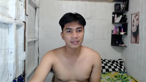 Snapshot of boyinyourfantasy chatting on March 9, 11:14 am Dex online show from March 9, 11:14 am