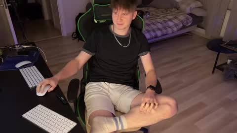 Eddie online show from December 16, 10:56 pm