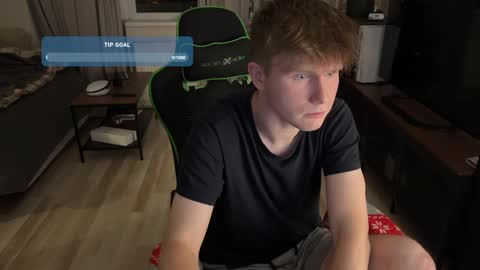 Eddie online show from January 7, 1:06 am