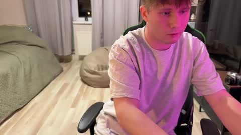 Eddie online show from March 29, 6:30 pm