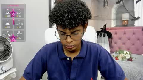 Snapshot of boylittle19cm chatting on November 1, 12:29 pm Jackson online show from November 1, 12:29 pm