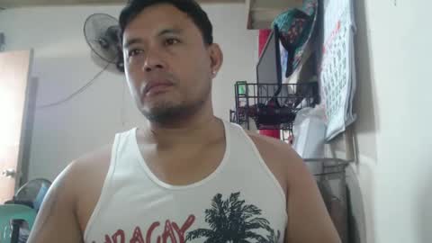 Snapshot of boynext2you chatting on February 5, 3:34 am Boynextdoor online show from February 5, 3:34 am