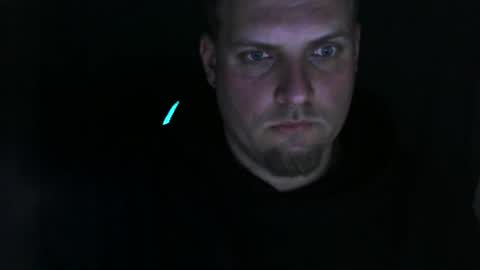Snapshot of boynextdoooooor chatting on April 21, 8:44 pm boynextdoooooor online show from April 21, 8:44 pm