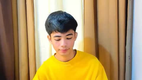 HI IM JAMES DONT FORGET GIVE ME THUMBS UP AND JOIN TO MY FANCLUB online show from January 15, 11:41 pm