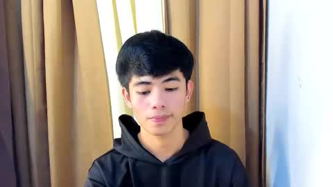 HI IM JAMES DONT FORGET GIVE ME THUMBS UP AND JOIN TO MY FANCLUB online show from February 4, 3:56 am