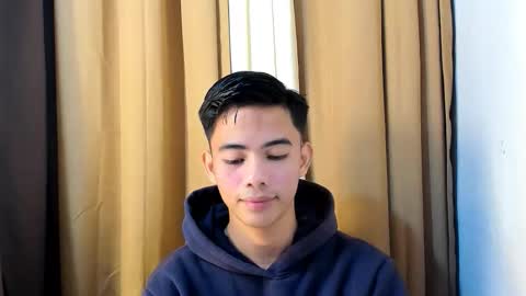 HI IM JAMES DONT FORGET GIVE ME THUMBS UP AND JOIN TO MY FANCLUB online show from February 17, 11:33 pm