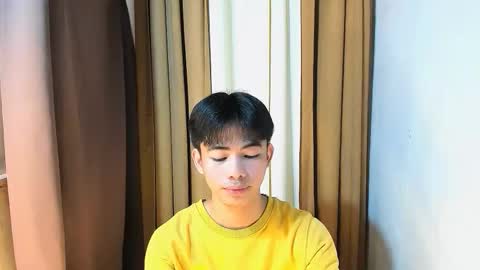 HI IM JAMES DONT FORGET GIVE ME THUMBS UP AND JOIN TO MY FANCLUB online show from April 26, 1:47 am