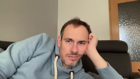 boytoyhh online show from November 17, 1:17 pm