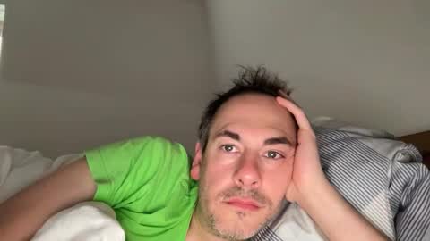 boytoyhh online show from December 14, 11:04 am