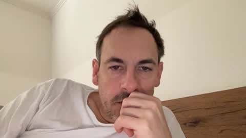 boytoyhh online show from February 18, 11:39 am