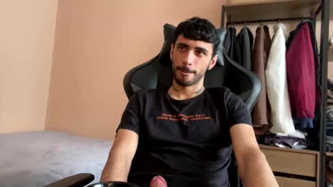 boyzinm2 online show from October 31, 2:18 pm