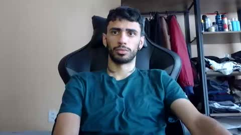 boyzinm2 online show from April 6, 2:07 pm