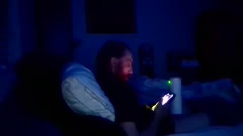 Snapshot of brad1989musiclife chatting on January 16, 3:43 am GuitarBrad1989 online show from January 16, 3:43 am