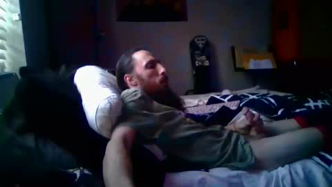 Snapshot of brad1989musiclife chatting on January 16, 10:58 pm GuitarBrad1989 online show from January 16, 10:58 pm