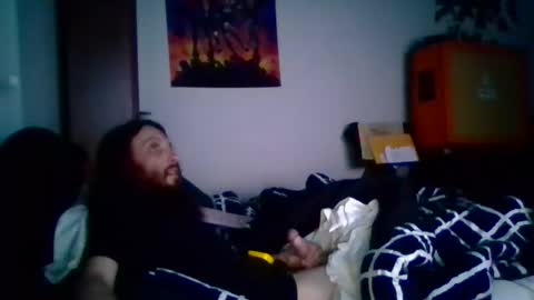 Snapshot of brad1989musiclife chatting on February 22, 9:08 am GuitarBrad1989 online show from February 22, 9:08 am