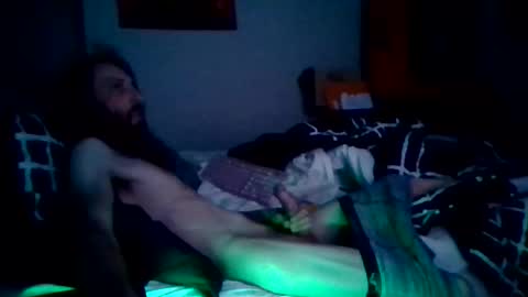 Snapshot of brad1989musiclife chatting on March 21, 9:36 am GuitarBrad1989 online show from March 21, 9:36 am