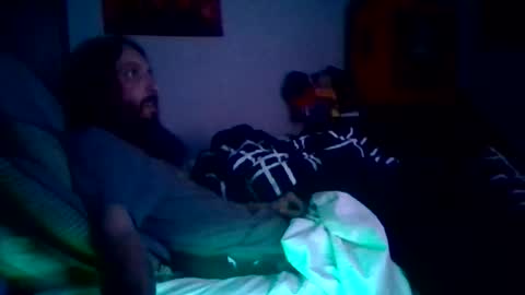 Snapshot of brad1989musiclife chatting on April 4, 5:16 am GuitarBrad1989 online show from April 4, 5:16 am