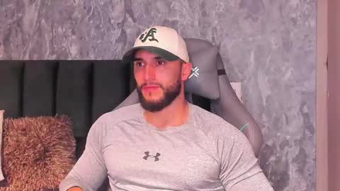 Snapshot of brad1_ chatting on November 15, 3:15 am instagramBrad mayers1twittermayersbrad online show from November 15, 3:15 am