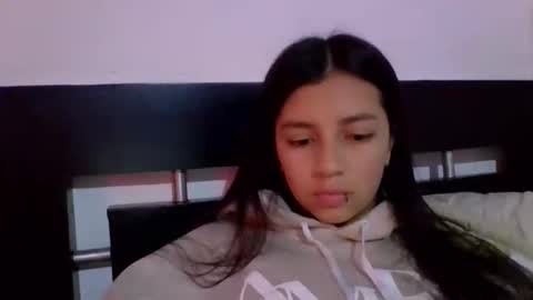 brad_and_emma293215 online show from February 13, 7:43 pm