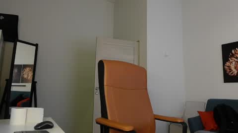 Snapshot of brad_holloway chatting on April 4, 6:33 am BRAD HOLLOWAY online show from April 4, 6:33 am