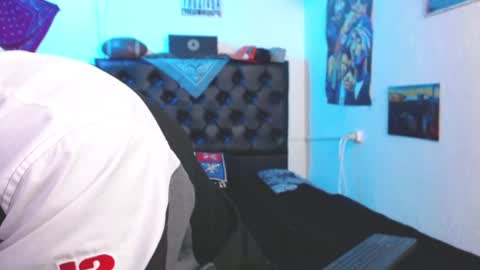 Snapshot of brad_hot_boy chatting on March 6, 3:56 pm brad hot boy online show from March 6, 3:56 pm