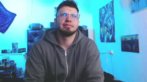 Snapshot of brad_hot_boy chatting on July 23, 5:11 pm brad hot boy online show from July 23, 5:11 pm