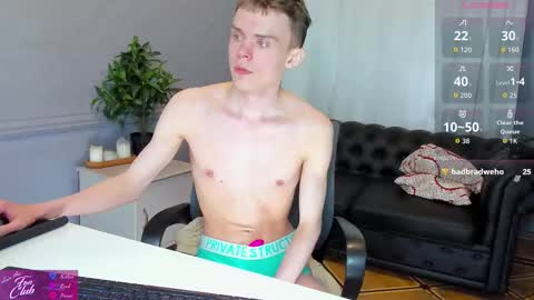 Snapshot of brad_myles chatting on September 18, 3:14 pm Brad online show from September 18, 3:14 pm