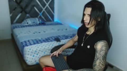 Brad online show from December 23, 12:30 am