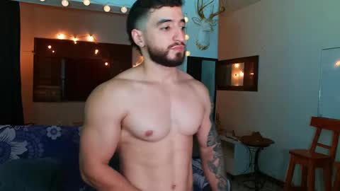 Bradley Martinez online show from December 1, 11:58 pm
