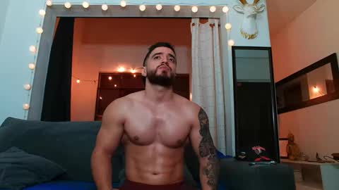 Bradley Martinez online show from December 4, 12:08 am