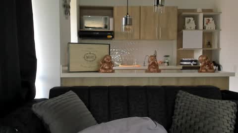 bradleymartin7 online show from January 19, 4:25 pm