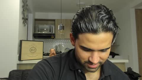 bradleymartin7 online show from February 6, 11:15 pm