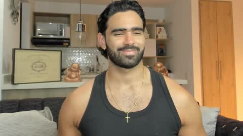 bradleymartin7 online show from October 7, 11:35 pm