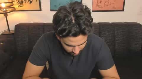 bradleymartin7 online show from May 17, 2:35 pm