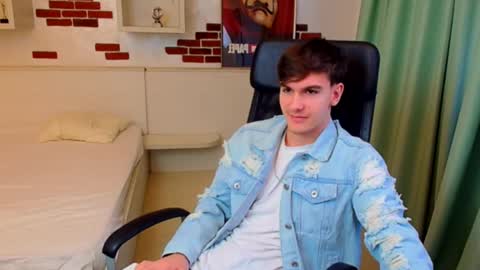 BradyFlint online show from March 8, 5:00 am