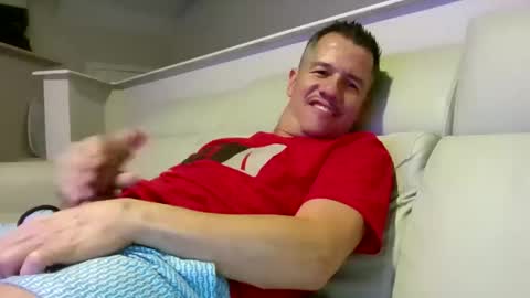 Snapshot of brafred1 chatting on February 22, 6:24 am brafred1 online show from February 22, 6:24 am