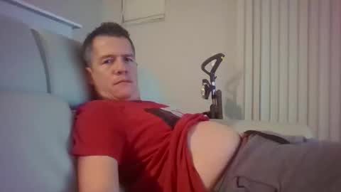 Snapshot of brafred1 chatting on April 12, 1:43 am brafred1 online show from April 12, 1:43 am