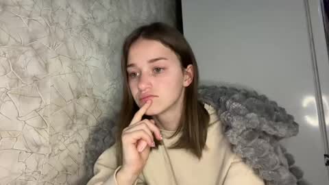 Snapshot of bralkissy chatting on March 16, 6:34 pm Kate online show from March 16, 6:34 pm