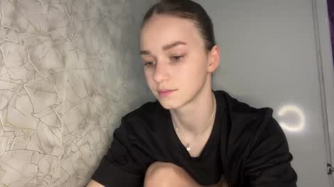 Snapshot of bralkissy chatting on March 29, 6:19 pm Kate online show from March 29, 6:19 pm